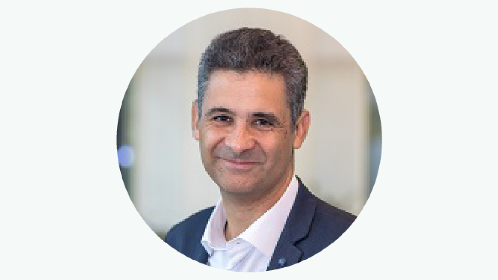 Karim Fizazi profile picture, grey background