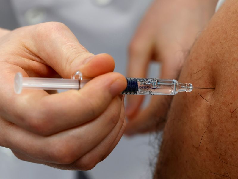 Health Rounds: Researchers discover how severe flu damages the heart-